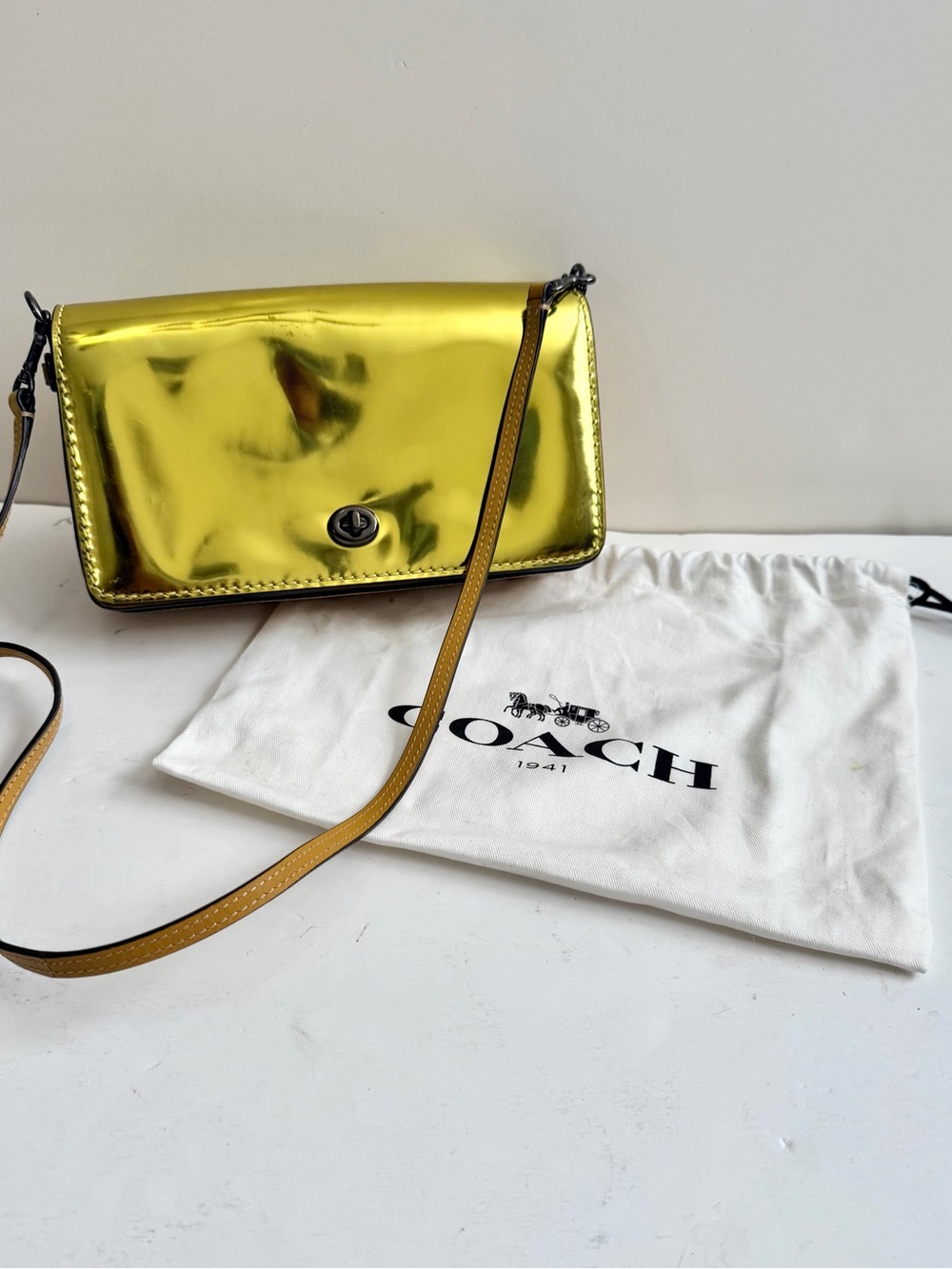 GUC Coach Gold/ Yellow Metallic Dinky 22832 Crossbody Bag